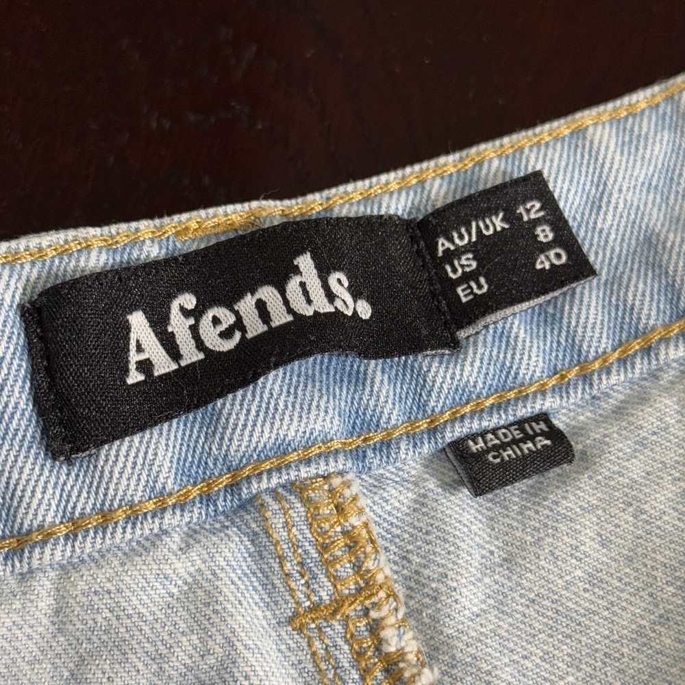 Afends Shelby 8 High Waist Ankle Jeans in Light Wash - Picture 10 of 12